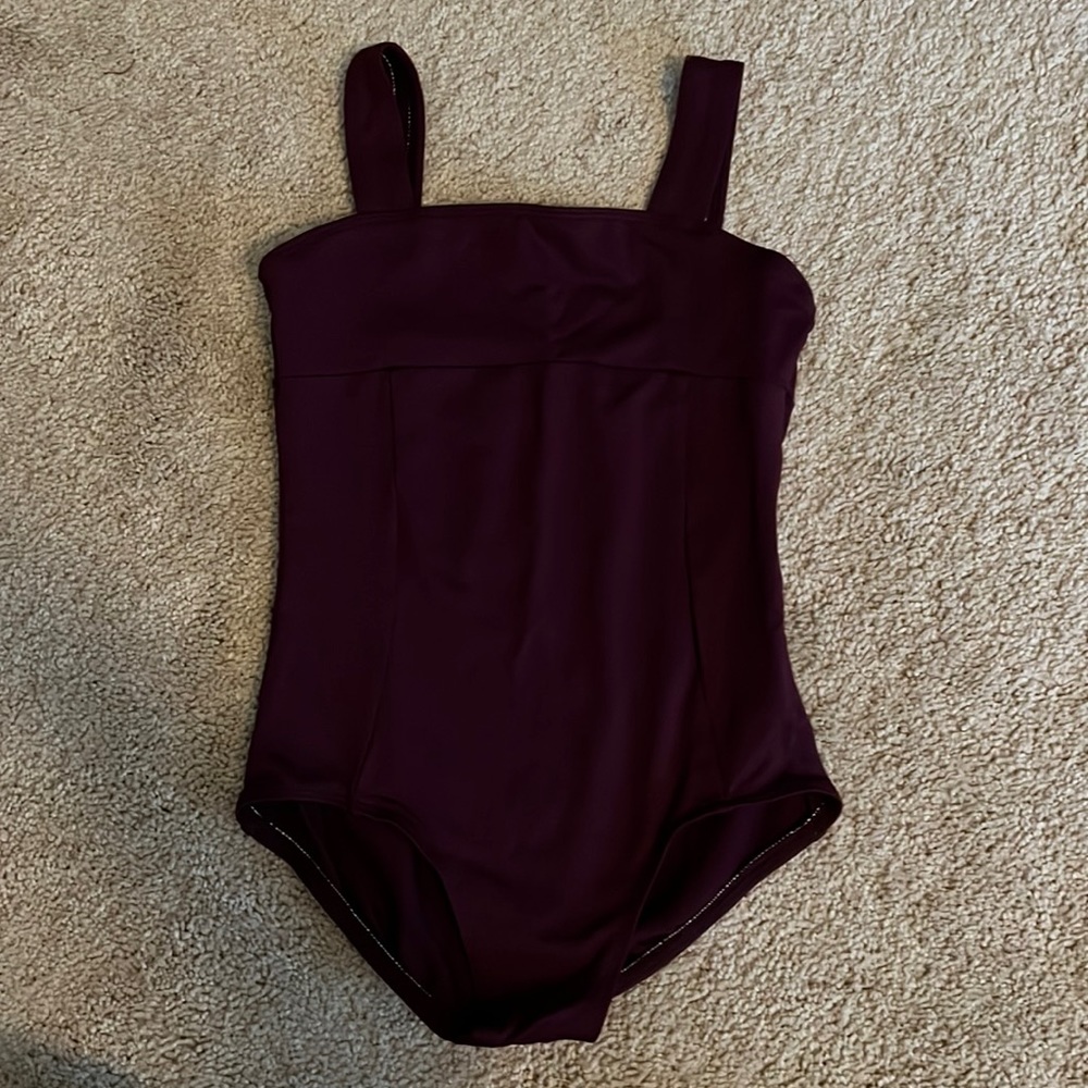 Ainsliewear leotard size girls medium